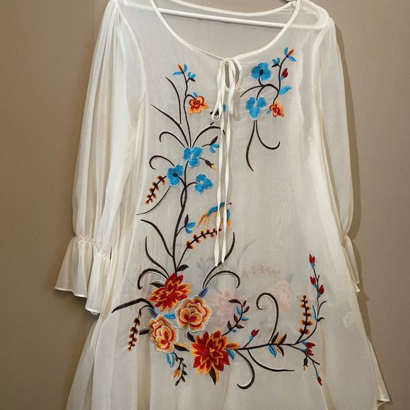 Silk dress - Picture 1 of 5